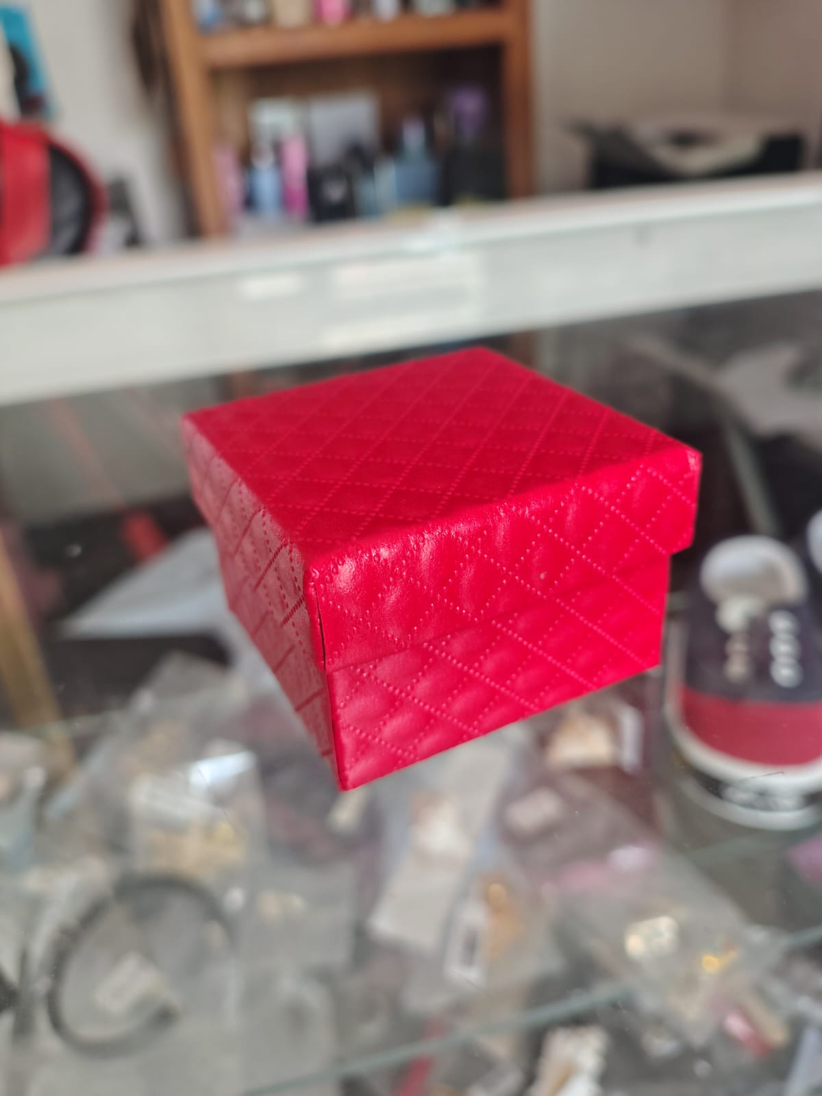 Imagen de 6 Pack Cajita de Regalo Para Joyería 5 x 5 cm Color Rojo numero 2