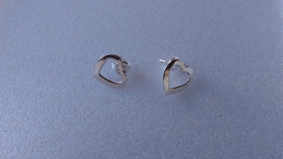 Imagen de Aretes corazones de plata. numero 0