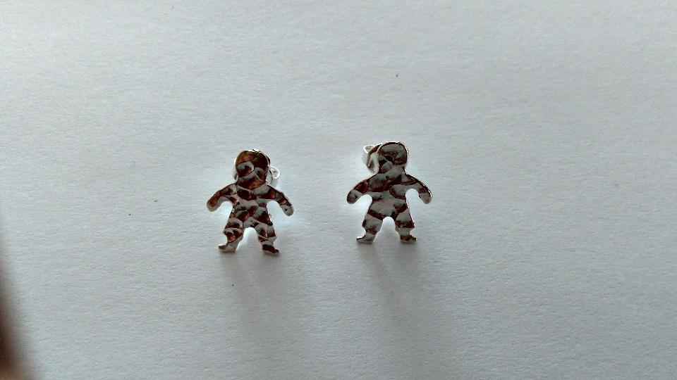 Imagen de Broqueles ni&ntilde;os martillados 1,5 cms numero 1