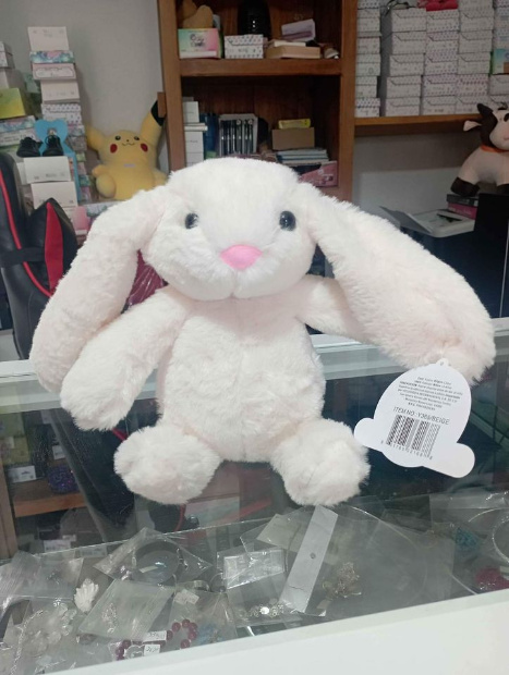 Imagen de Conejo de peluche para centros de mesa 25 cm parado numero 1