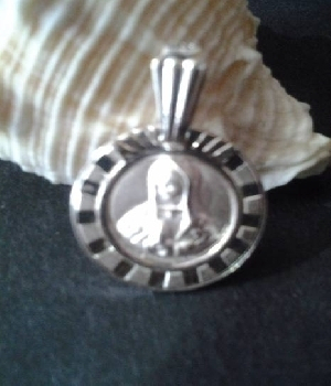 Imagen de Dije De Plata .925 Virgen De Guadalupe 1.5 Cm numero 0