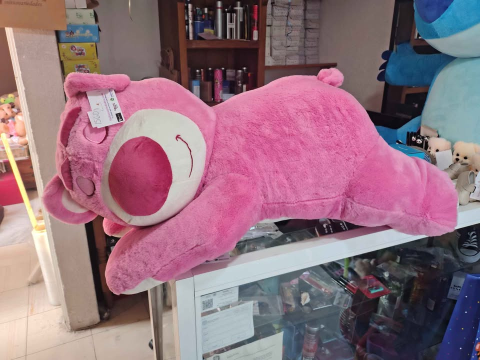 Imagen de Lotso de Peluche Gigante Dormilón Rosado numero 1