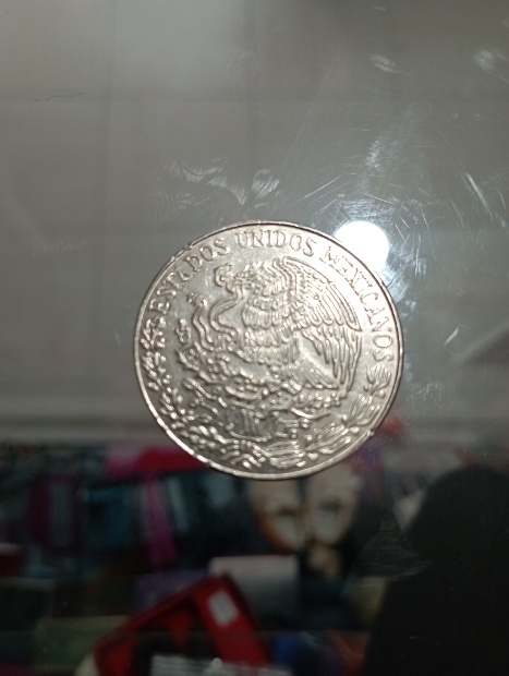 Imagen de Moneda de 5 pesos México 1977 circulada excelente estado numero 1