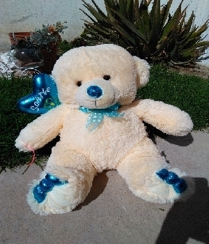 Imagen de Osito con globo azul de 50 cms numero 0
