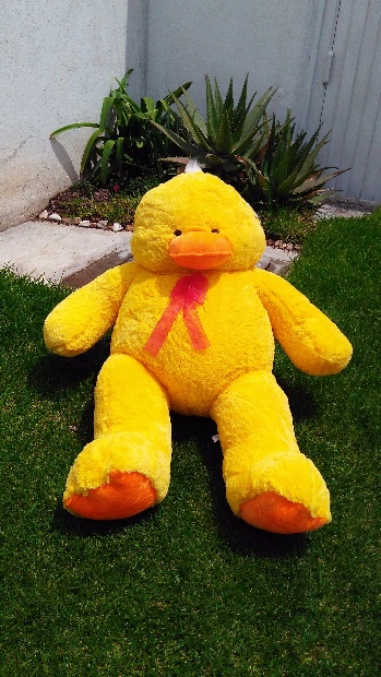 Imagen de Pato de peluche 1.20 m numero 1