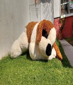 Imagen de Perro de Peluche Gigante San Bernardo jumbo 2m numero 0