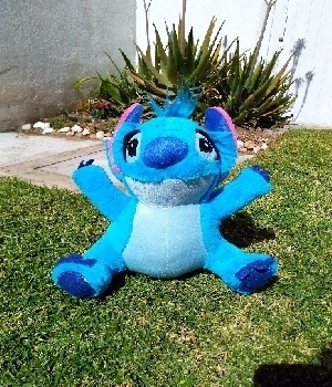 Imagen de Stitch de peluche mas chico de 30 cms numero 0