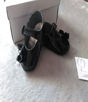Imagen de Zapatitos para bebe moño negros 2 numero 0