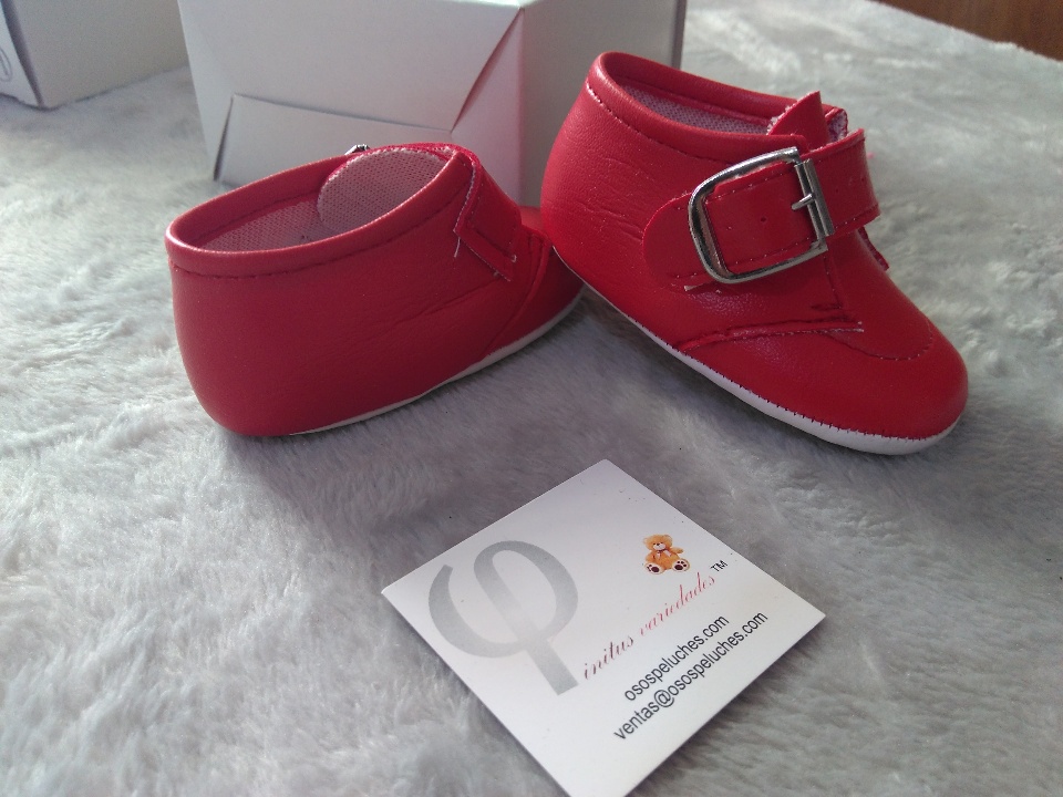 Imagen de Zapatitos para bebe rojos de cierre numero 1
