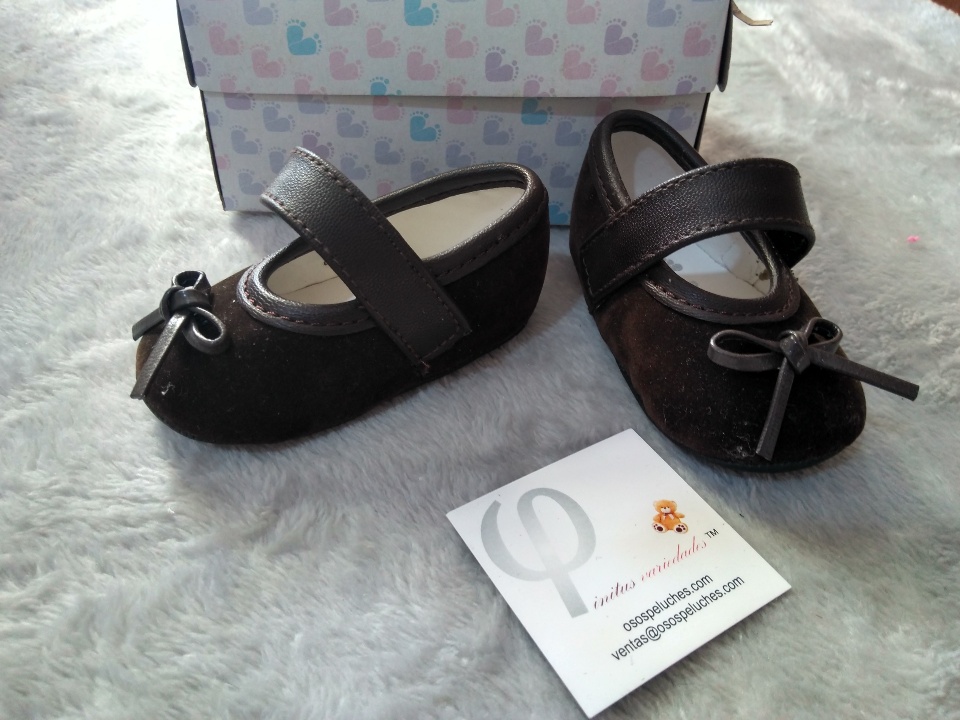 Imagen de Zapatos para bebe color chocolate numero 1