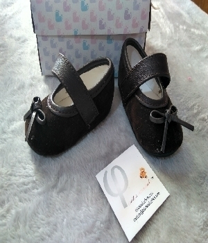 Imagen de Zapatos para bebe color chocolate numero 0